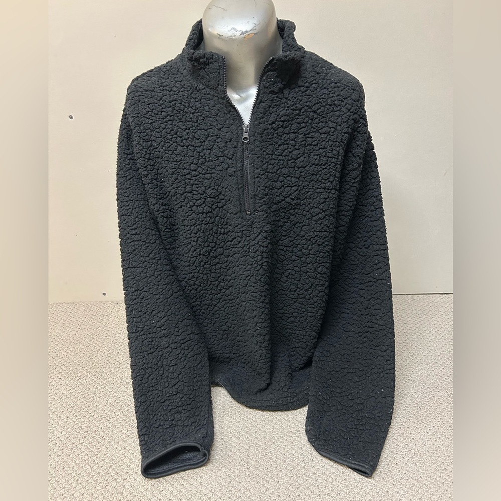 2/$20❤️- SWEATER | Men’s Fahrenheit Sherpa quarter zip size medium
